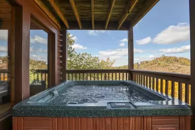 hot tub at cabin