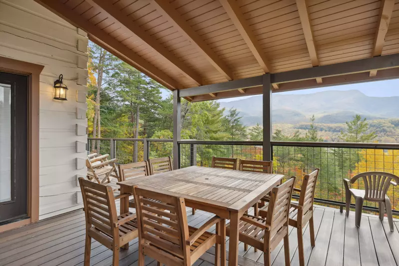 Property image, Exterior, of A Grand View Lodge #540