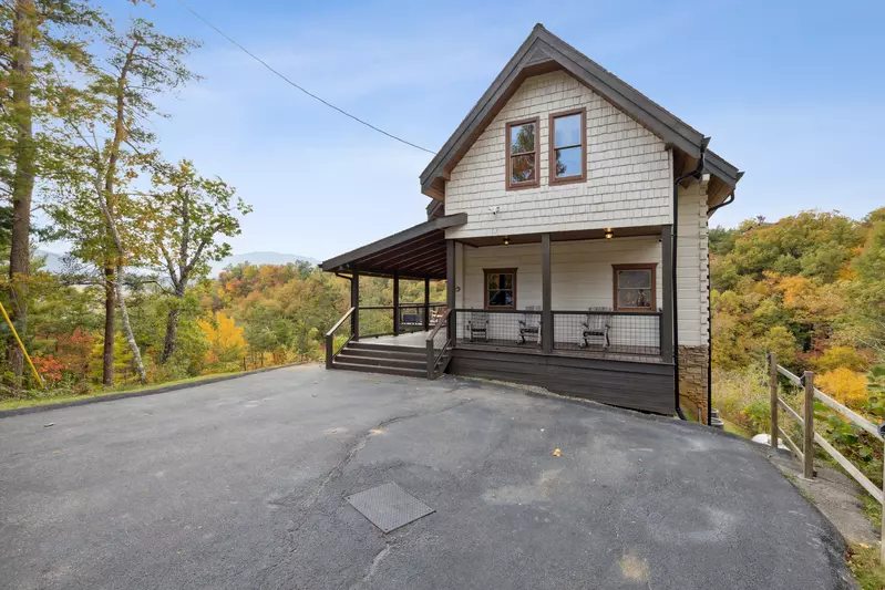 Property image, Exterior, of A Grand View Lodge #540