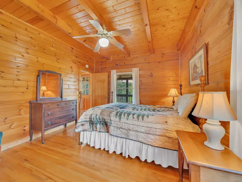Property image, Exterior, of Evening Shade #129