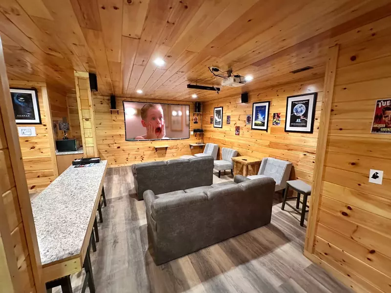 Property image, Exterior, of Around The Bend #329