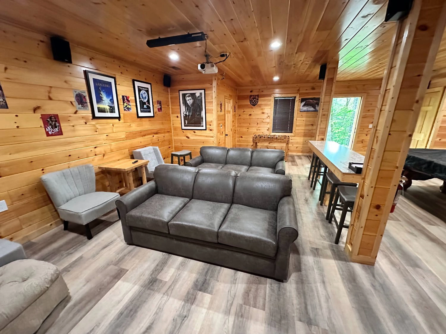 Property image, Exterior, of Around The Bend #329