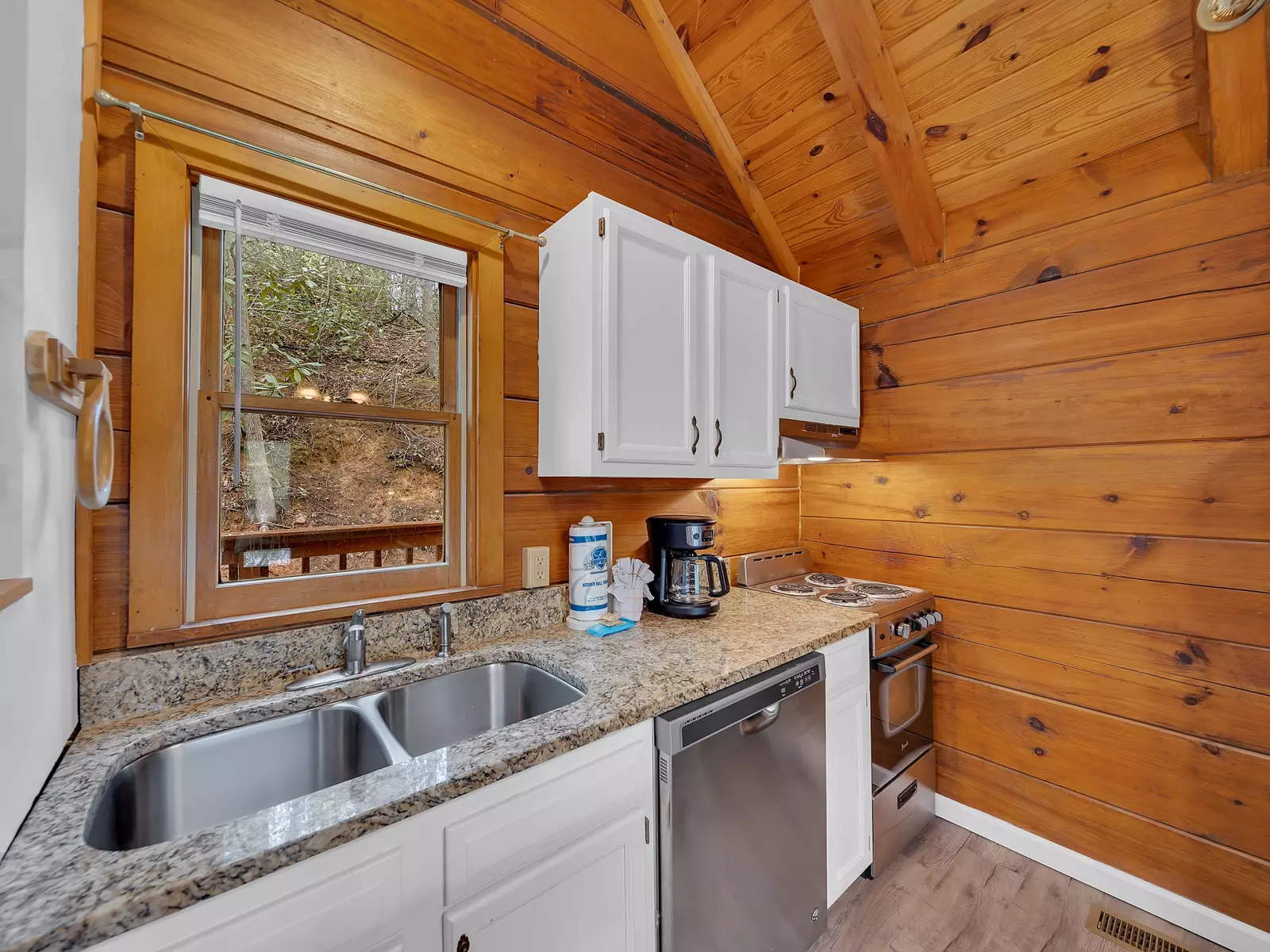 Property image, Exterior, of Foxy Lady #1531