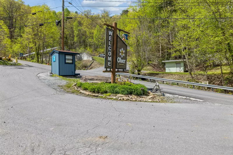 Property image, Exterior, of Bear Hug Hideaway #368