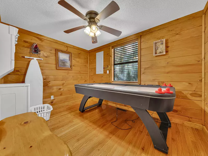 Property image, Exterior, of Mountain Laurel #315