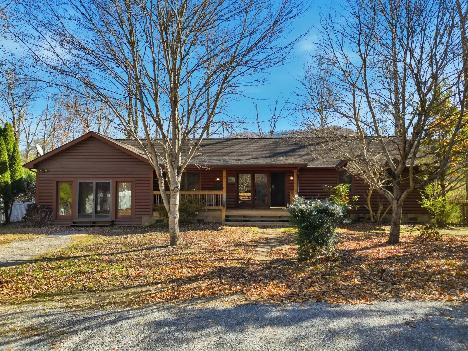 Property image, Exterior, of Heavenly Creekside #276